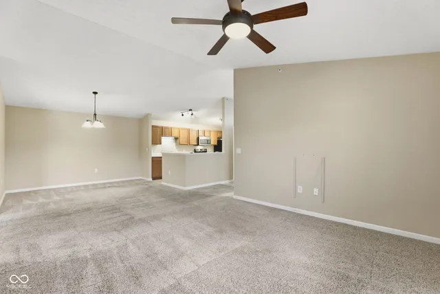 $185,000 | 8901 Hunters Creek Drive, Unit 309, Indianapolis, IN 46227