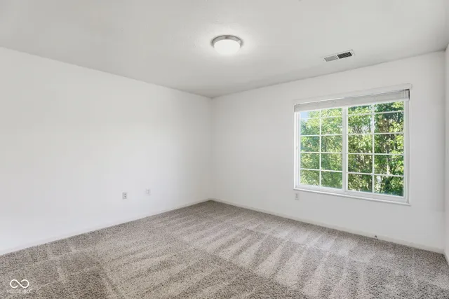 $185,000 | 8901 Hunters Creek Drive, Unit 309, Indianapolis, IN 46227