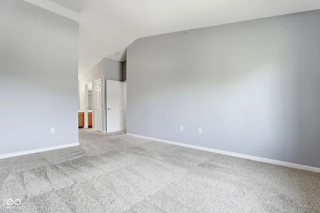 $185,000 | 8901 Hunters Creek Drive, Unit 309, Indianapolis, IN 46227