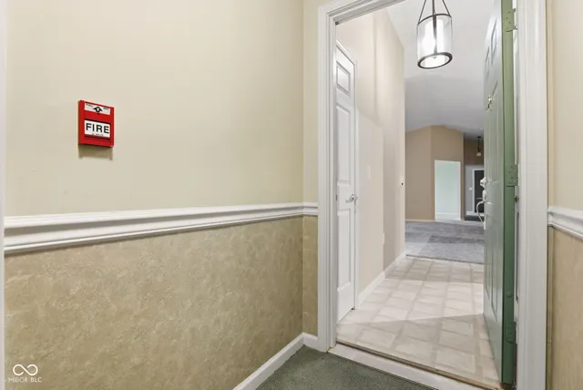 $185,000 | 8901 Hunters Creek Drive, Unit 309, Indianapolis, IN 46227