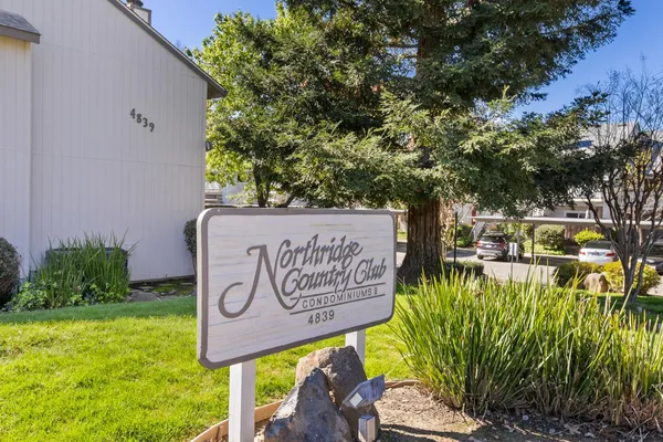$265,000 | 4839 Vir Mar Street, Unit 33, Fair Oaks, CA 95628