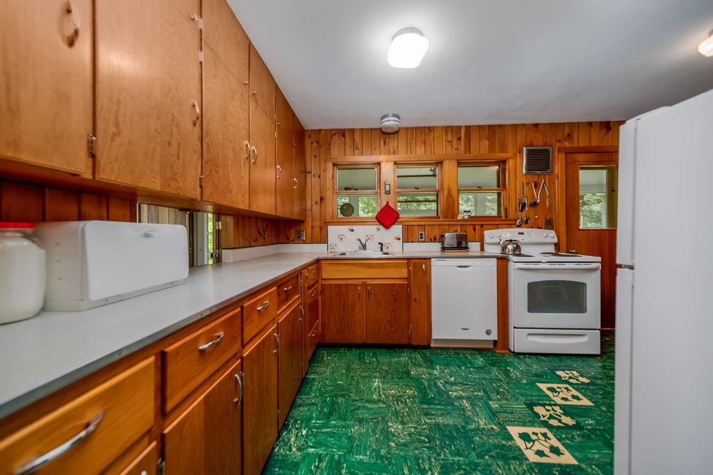 6 Mitchell Lane Hanover, NH 03755 - Photo 24 of 27 Gallery Image 24