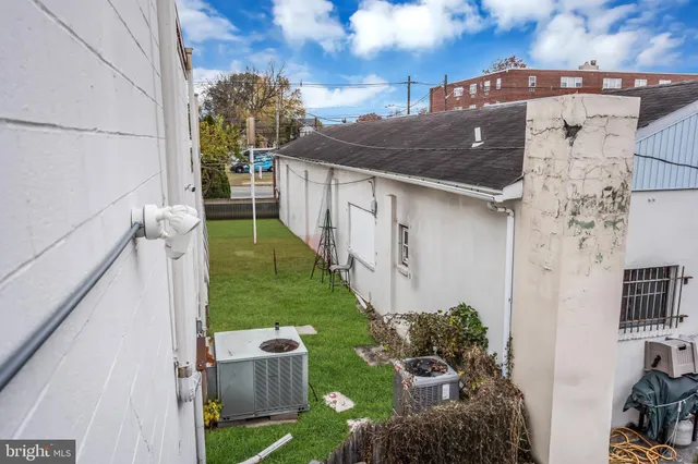 $550,000 | 256 South White Horse Pike, Audubon, NJ 08106