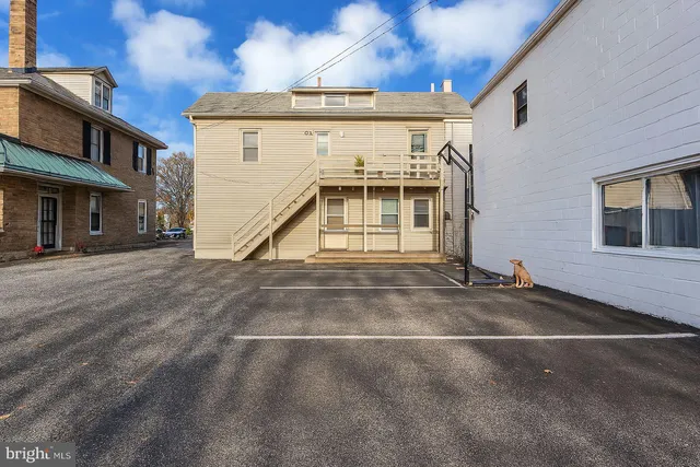 a view of an entrance of the building