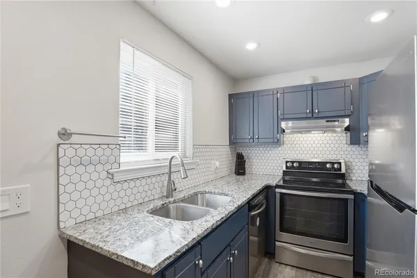 $235,000 | 1390 Everett Court, Unit 209, Lakewood, CO 80215