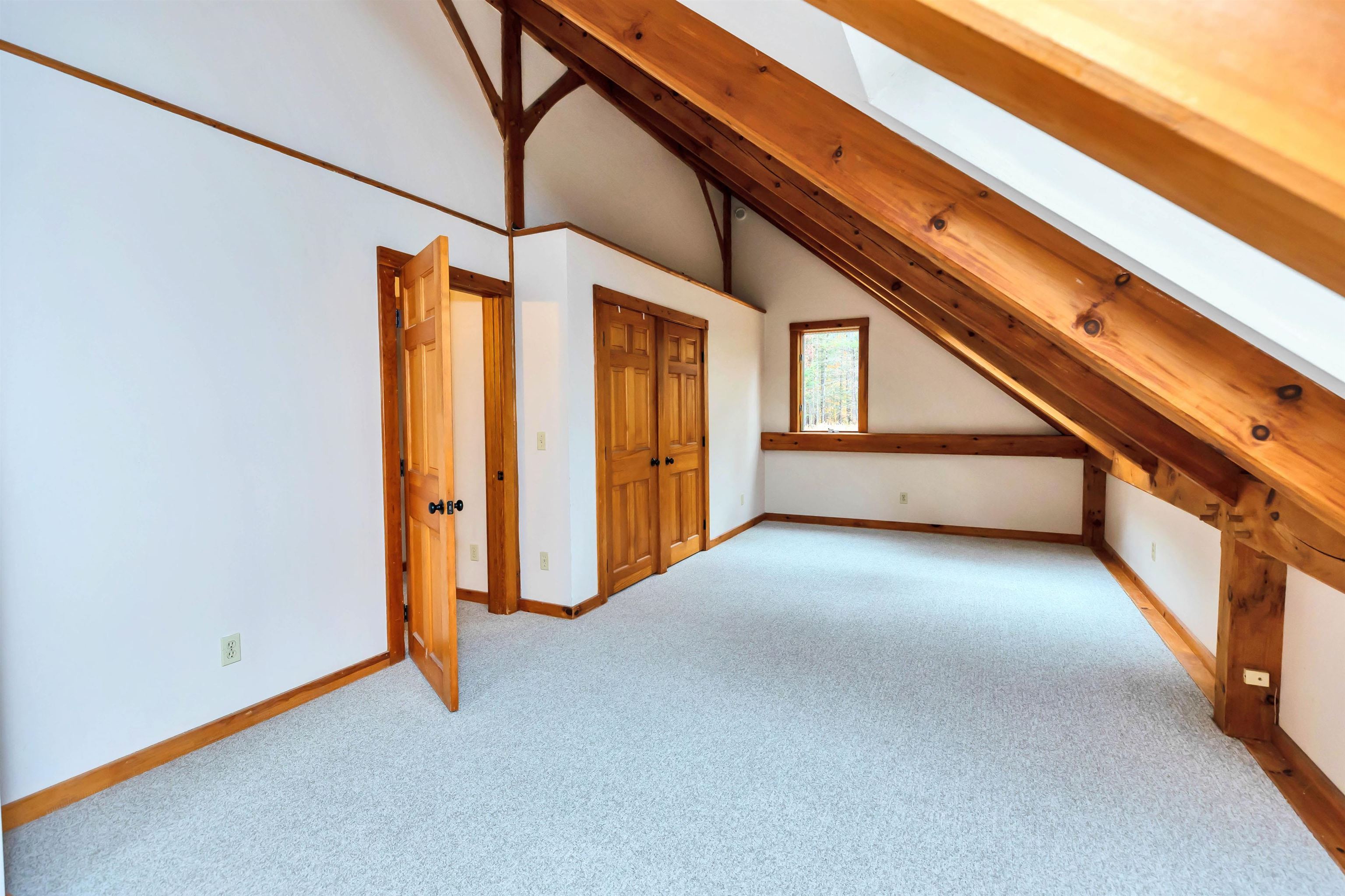 563 Forest Road Wilton, NH 03086 - Photo 17 of 40