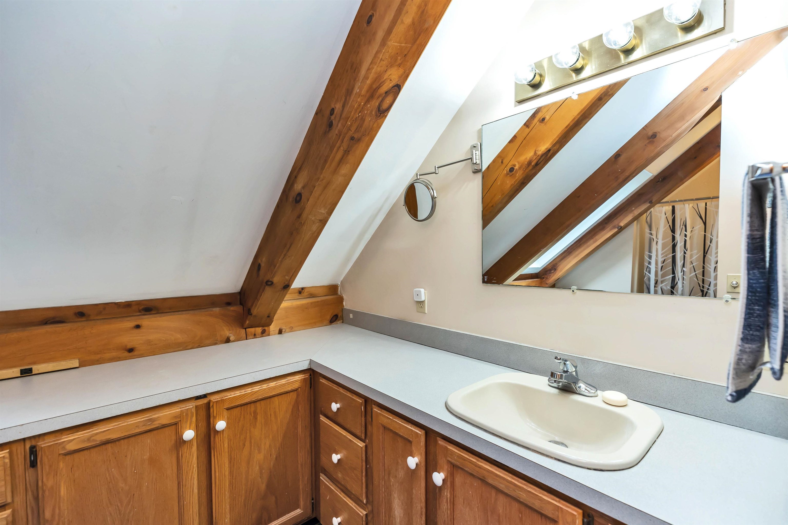 563 Forest Road Wilton, NH 03086 - Photo 23 of 40