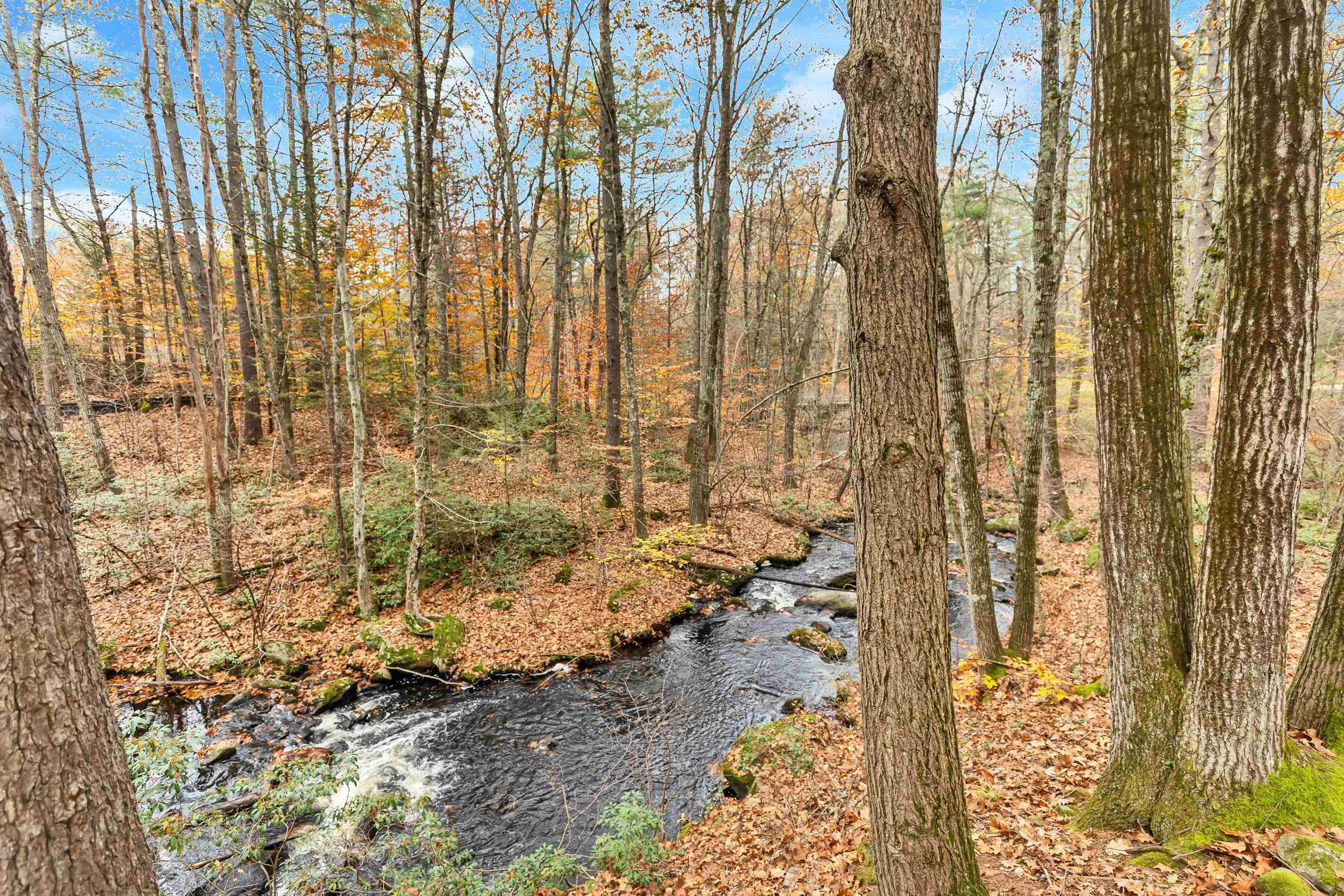 563 Forest Road Wilton, NH 03086 - Photo 26 of 40