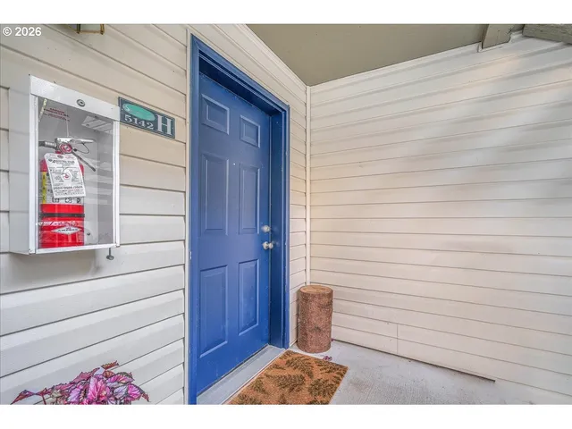 $239,995 | 5142 Southwest Multnomah Boulevard, Unit H, Portland, OR 97219