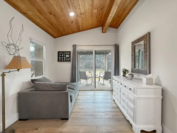 $1,500,000 | 196 Rock Bottom Road, Hunt, TX 78024