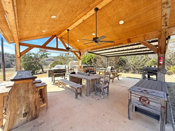 $1,500,000 | 196 Rock Bottom Road, Hunt, TX 78024