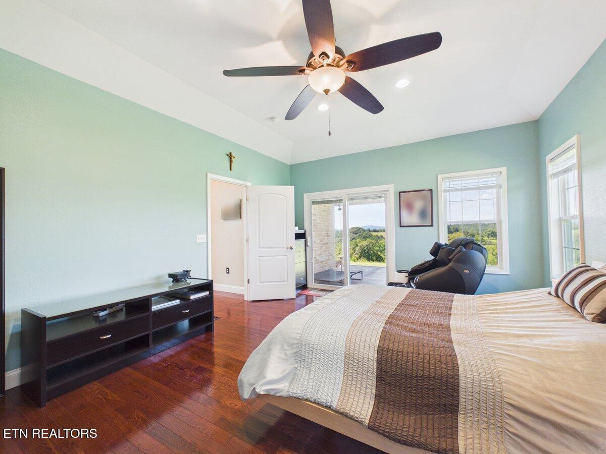 317 Oak Grove Road Harrogate, TN 37752 - Photo 17 of 52 CAM06131G6-PR0028-STILL027