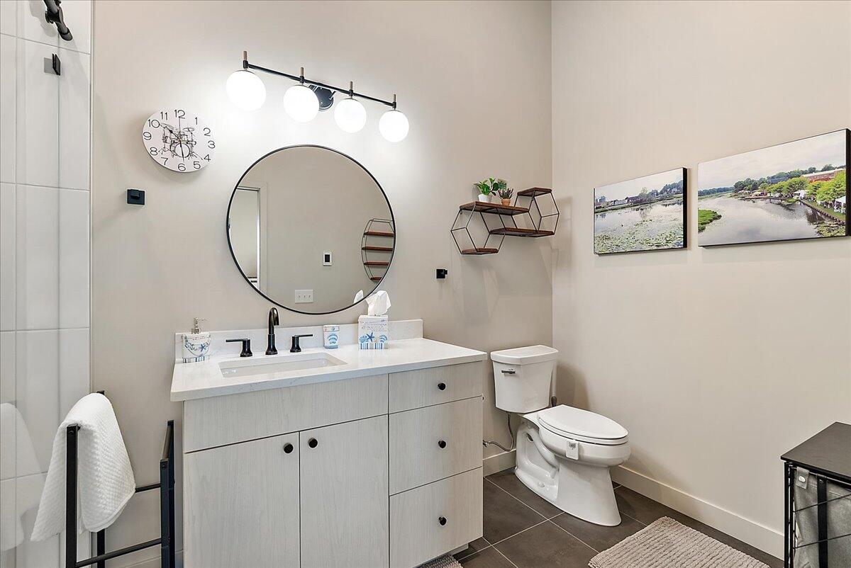 220 King Street, Unit 10 Lowell, MI 49331 - Photo 9 of 19 24-220 King St #10, Lowell, MI-24