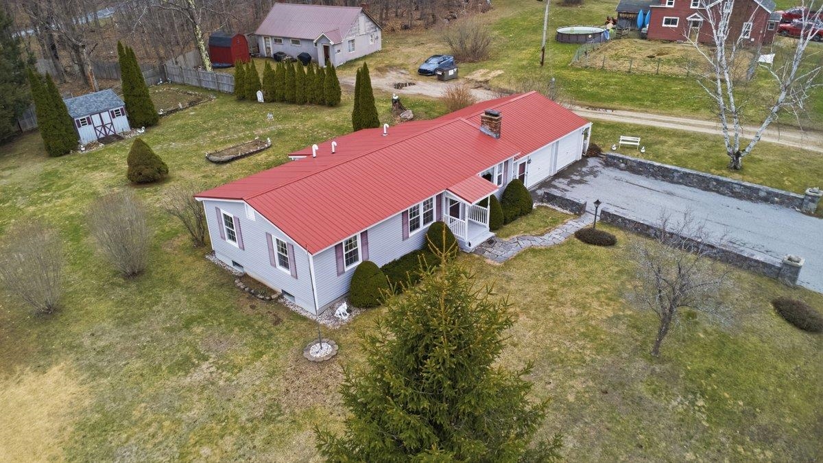 1808 East Road Bennington, VT 05201 - Photo 27 of 34 Gallery Image 27