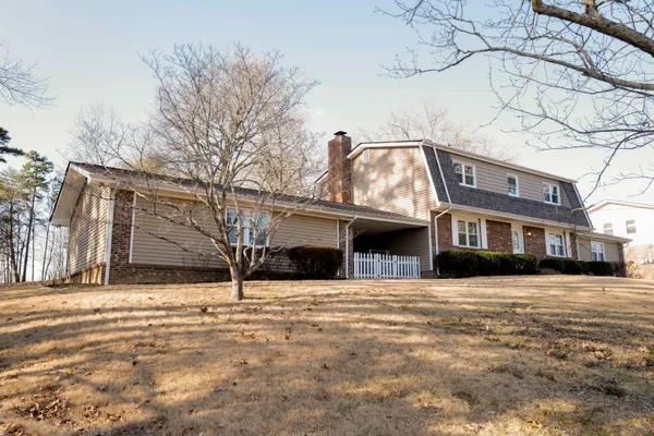 $2,400 | 8693 Arbutus Drive, Hixson, TN 37343