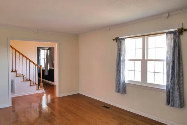 $2,400 | 8693 Arbutus Drive, Hixson, TN 37343