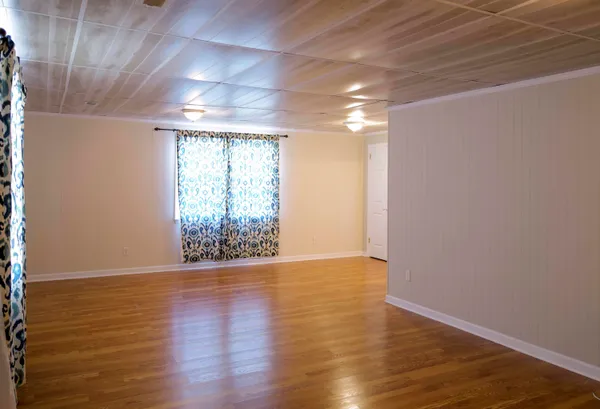 $2,400 | 8693 Arbutus Drive, Hixson, TN 37343