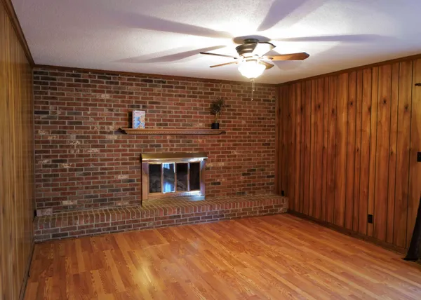 $2,400 | 8693 Arbutus Drive, Hixson, TN 37343