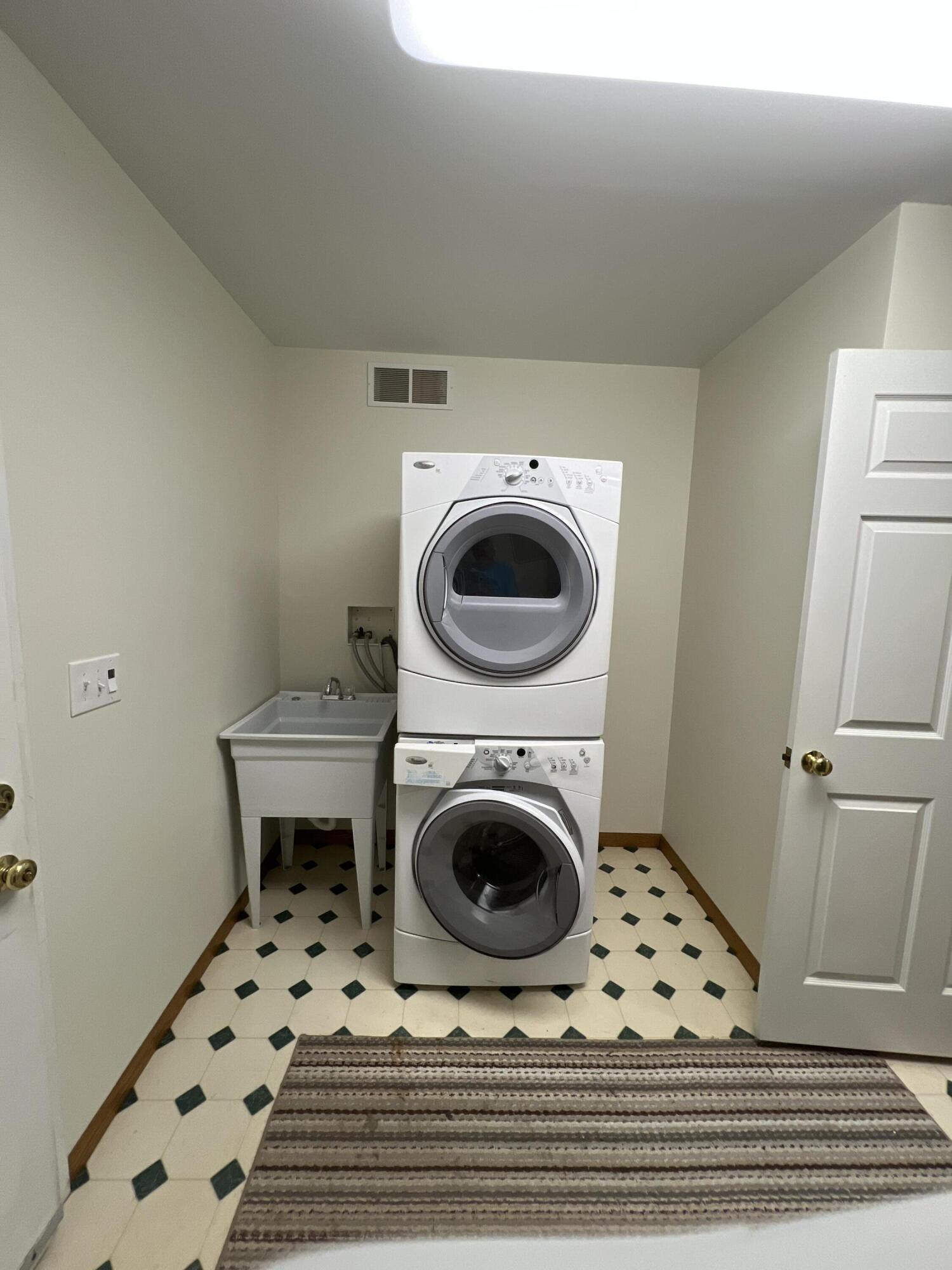 23568 Bohn Road Belleville, MI 48111 - Photo 36 of 51 Laundry - Furnace Room