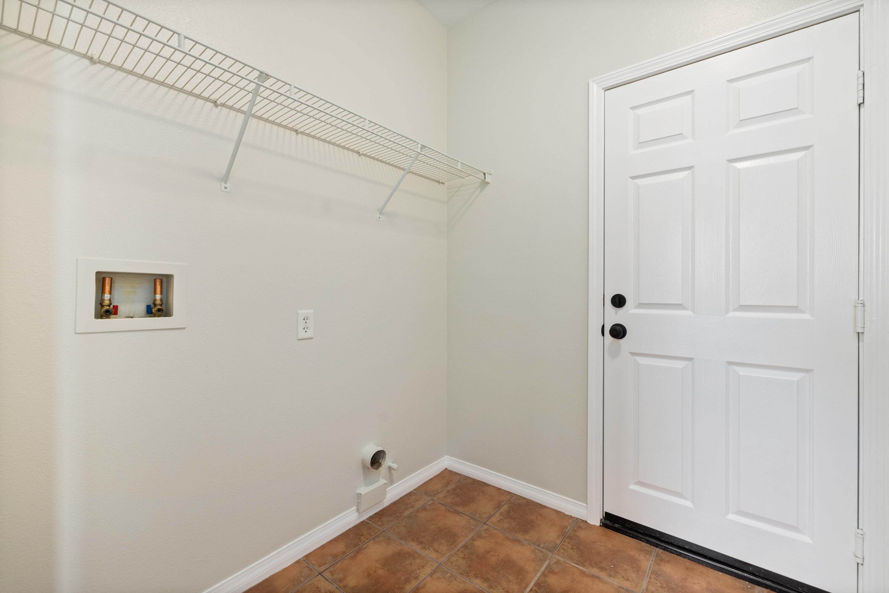3439 Quiet Splendor Court Rosamond, CA 93560 - Photo 28 of 40 3439 Quiet Splendor Ct-29