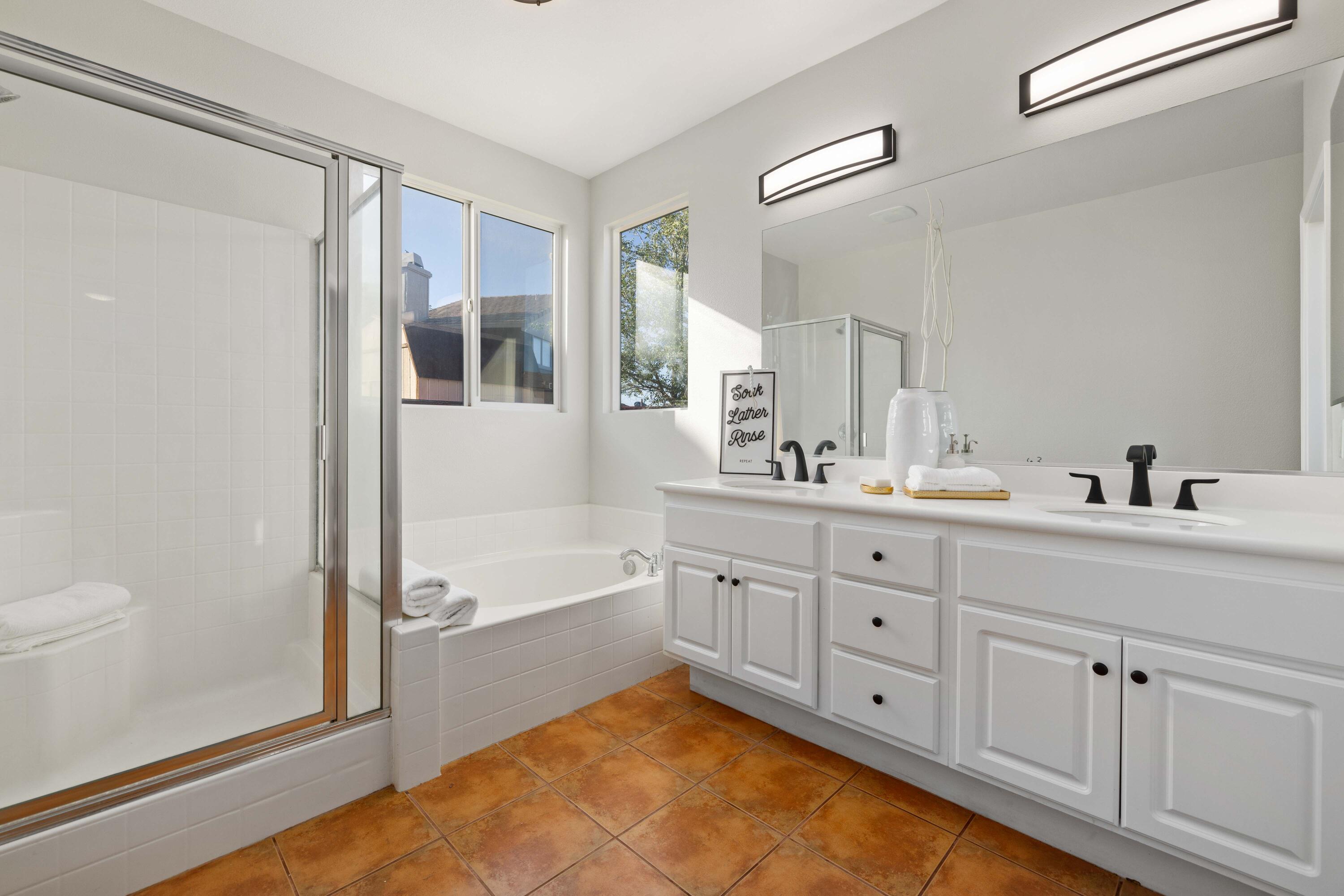 3439 Quiet Splendor Court Rosamond, CA 93560 - Photo 32 of 40 3439 Quiet Splendor Ct-33