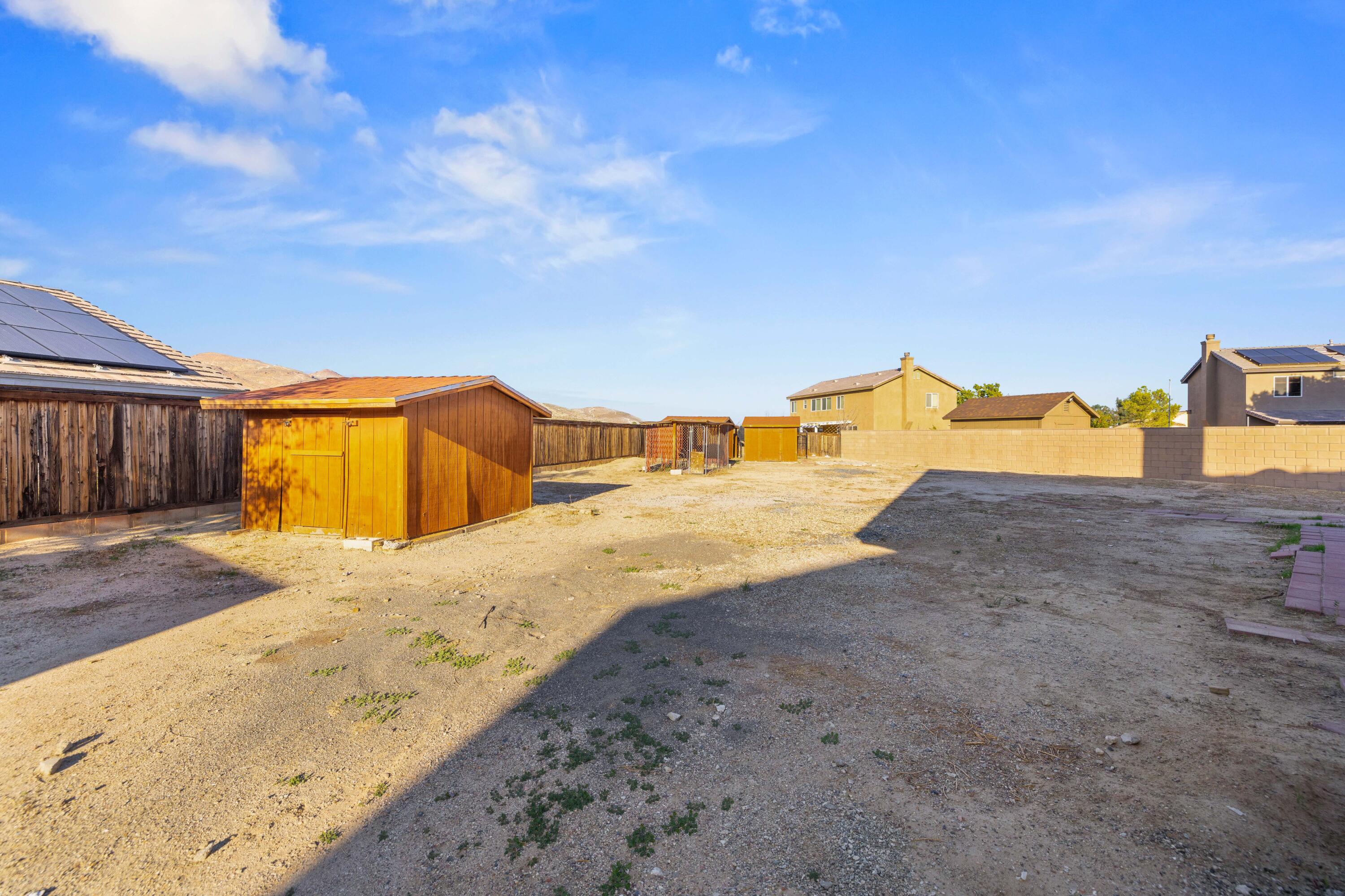 3439 Quiet Splendor Court Rosamond, CA 93560 - Photo 35 of 40 3439 Quiet Splendor Ct-36