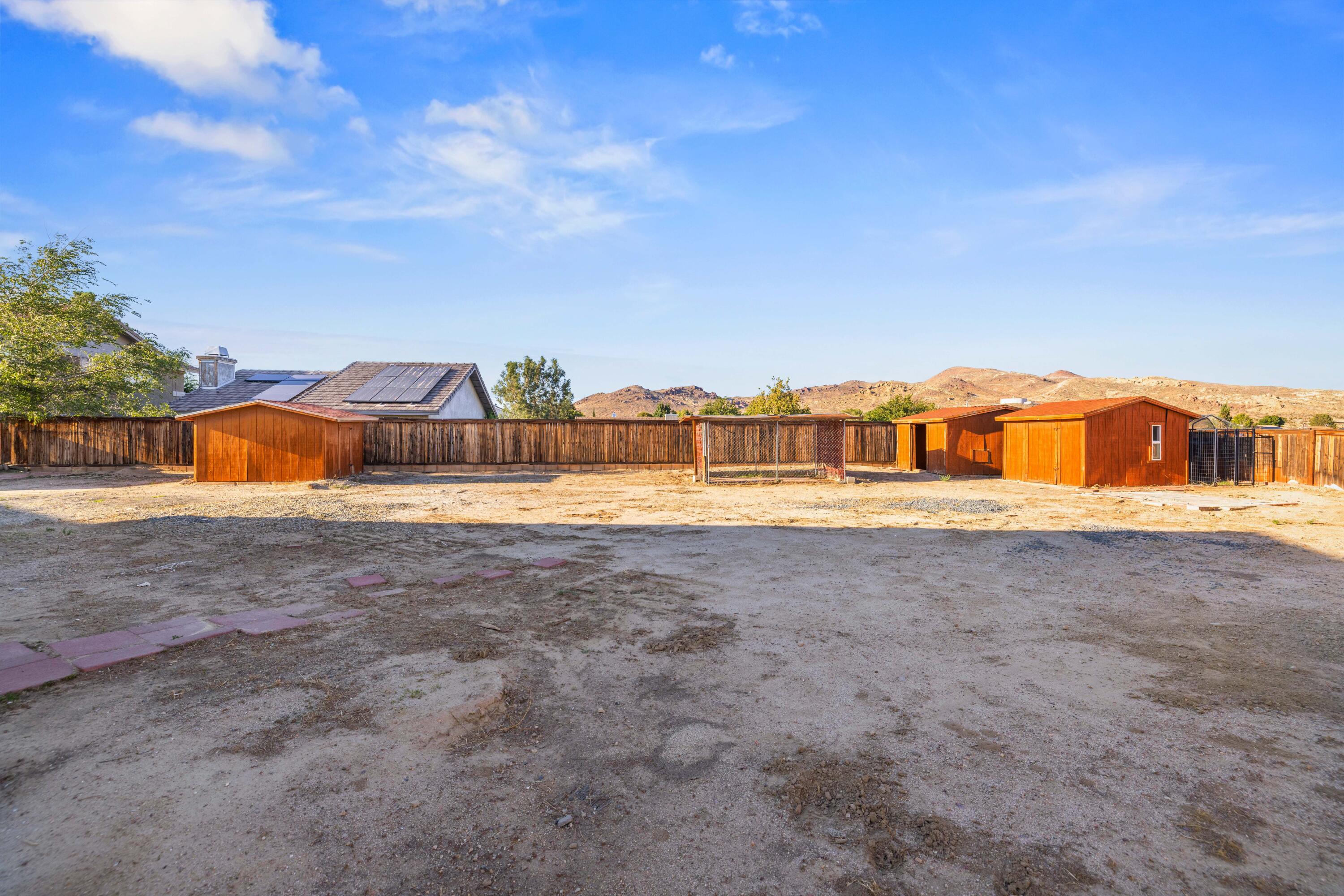 3439 Quiet Splendor Court Rosamond, CA 93560 - Photo 36 of 40 3439 Quiet Splendor Ct-37