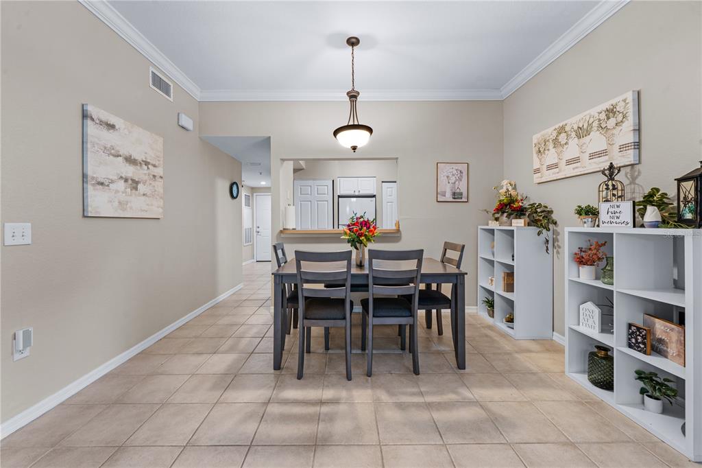 9177 Southwest 52nd Road, Unit E103 Gainesville, FL 32608 - Photo 10 of 47