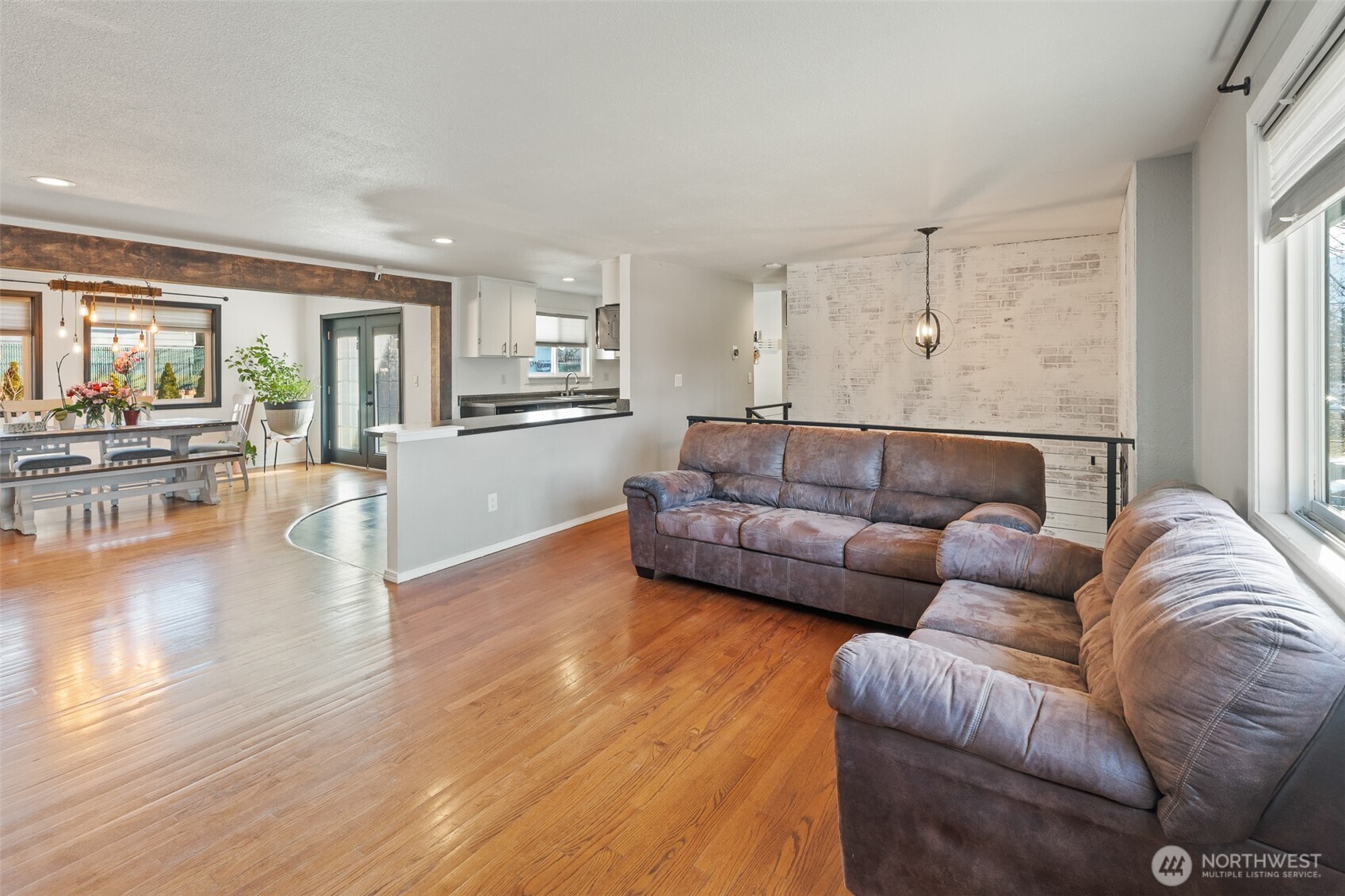 117 Ridgemont Drive East Wenatchee, WA 98802 - Photo 2 of 40