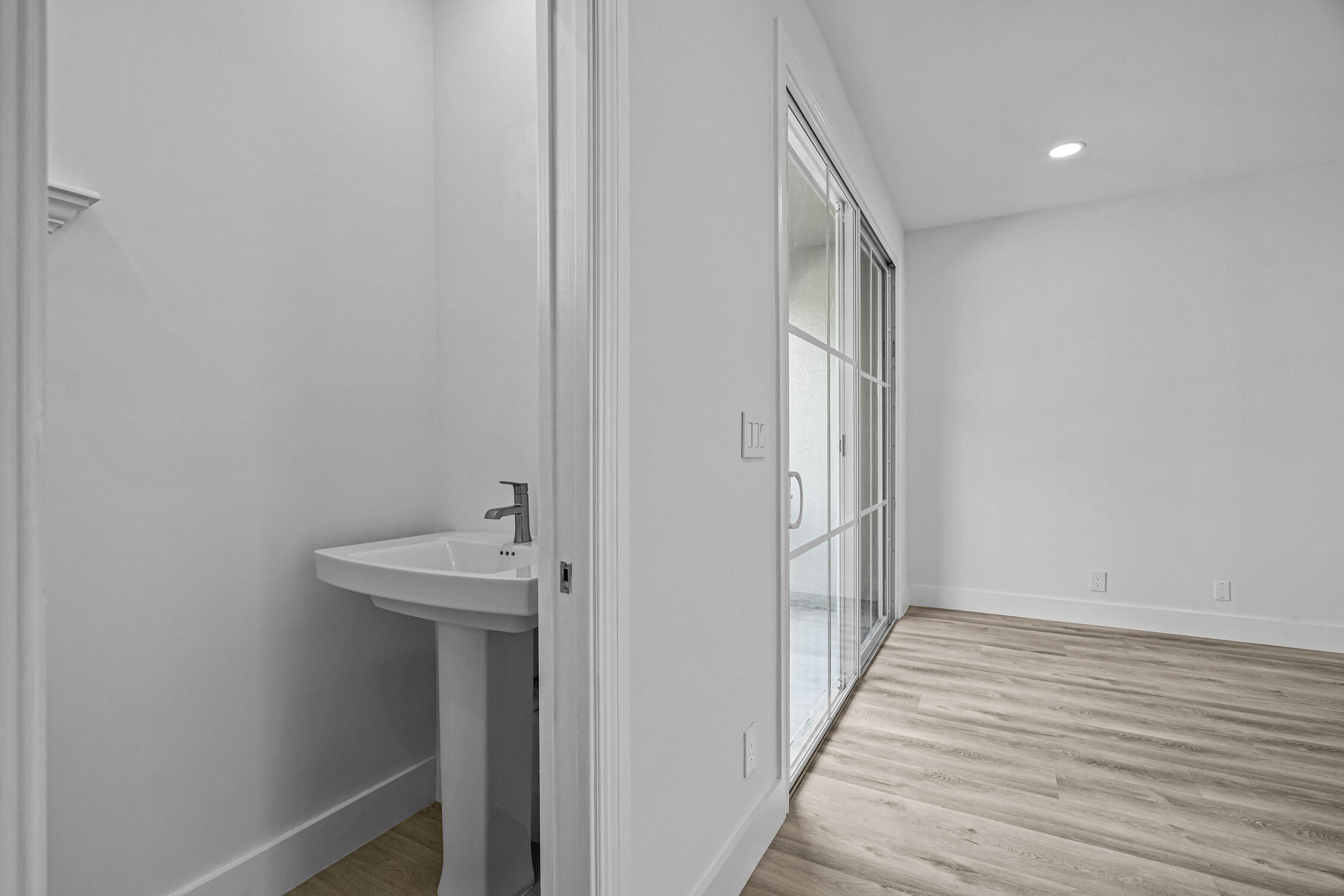 75 Northwest 4th Avenue, Unit 75 Delray Beach, FL 33444 - Photo 18 of 45 DSC02114