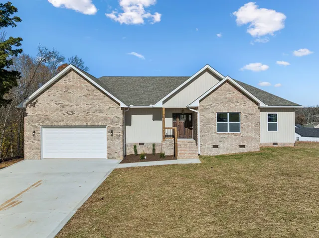 $474,999 | 820 Country Wood Court, Cookeville, TN 38506