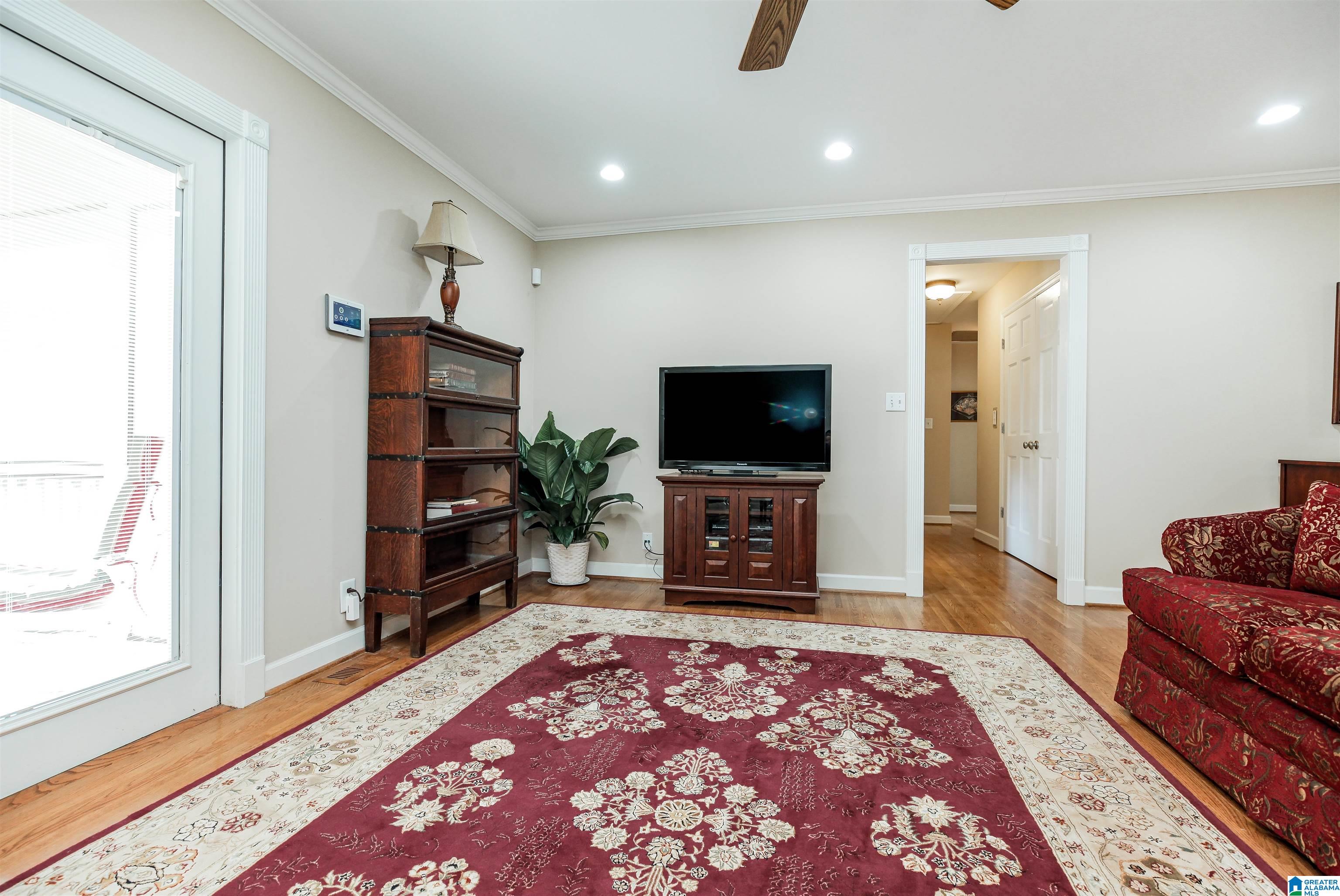 7373 Lake In The Woods Road Trussville, AL 35173 - Photo 4 of 34