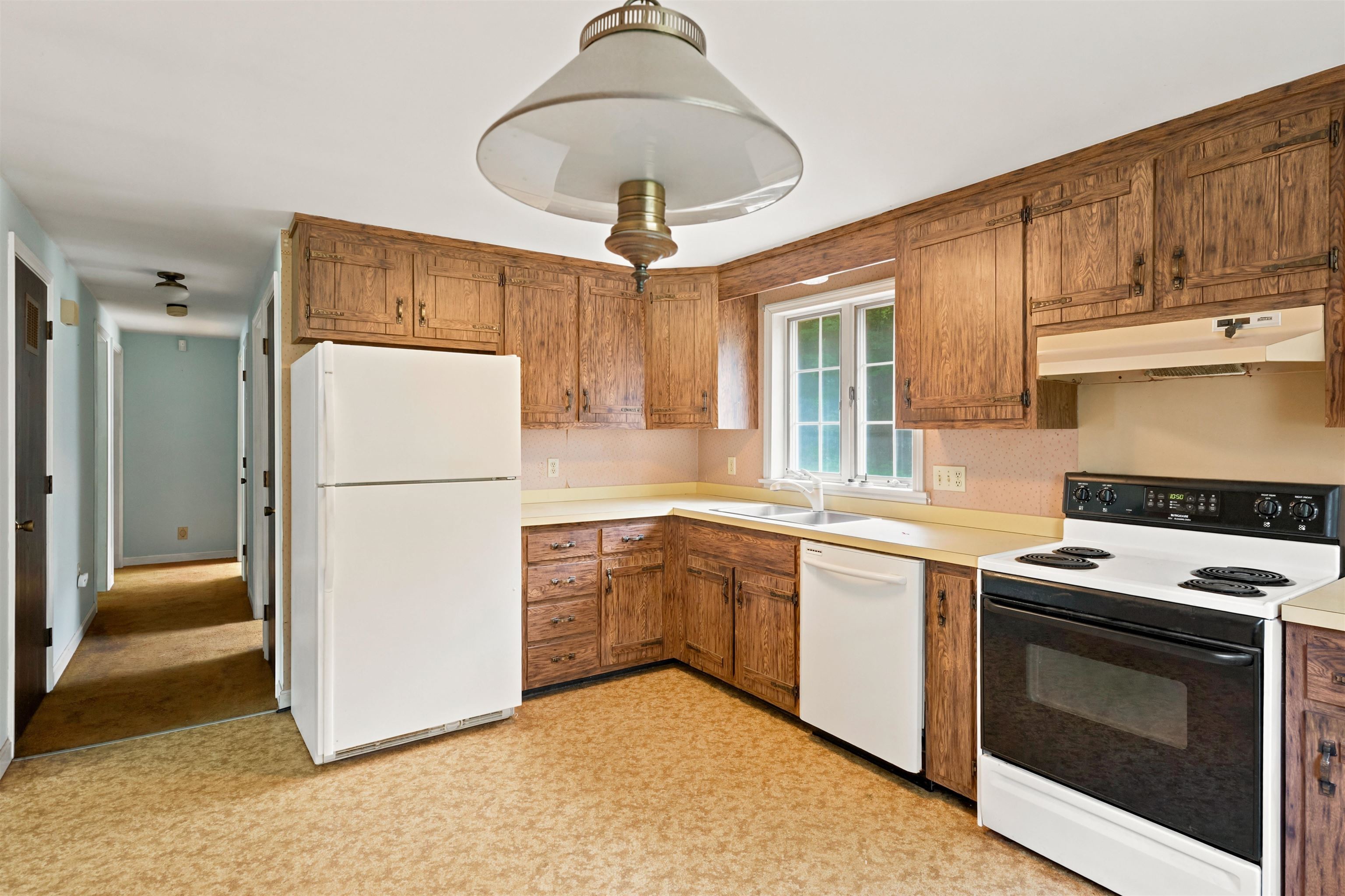 39 Old Center Harbor Road Meredith, NH 03253 - Photo 16 of 48