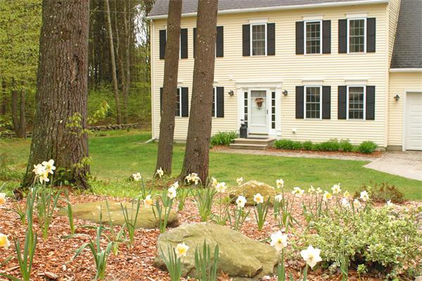 151 Butterworth Road Barre, MA 01005 - Photo 2 of 30 Gallery Image 2