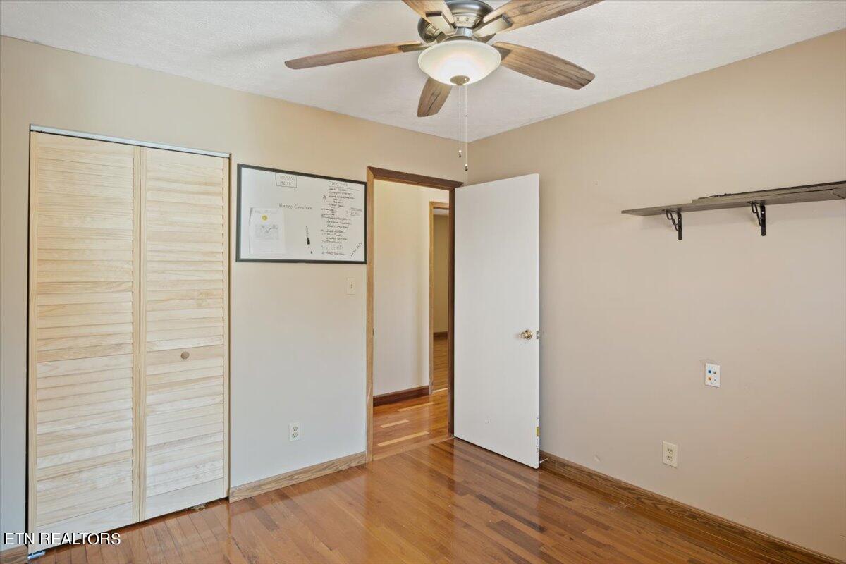 100 Houston Avenue Oak Ridge, TN 37830 - Photo 15 of 30 15-Bedroom 3