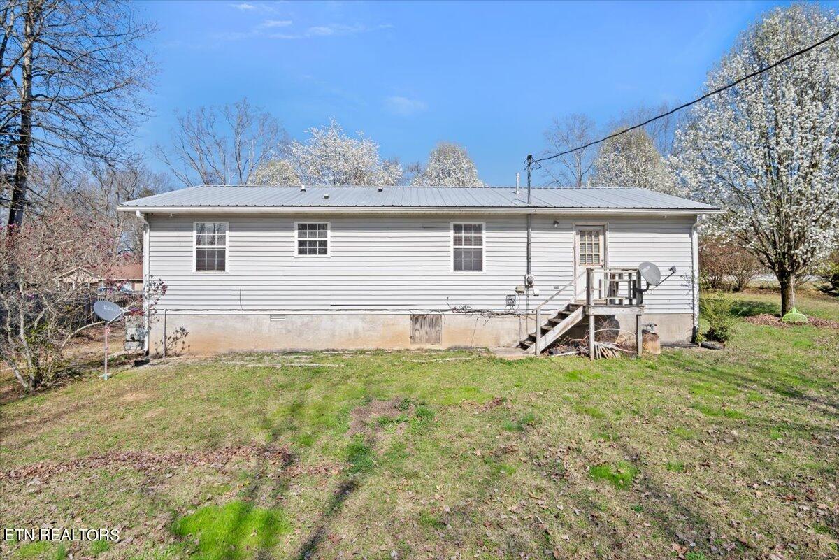 100 Houston Avenue Oak Ridge, TN 37830 - Photo 23 of 30 23-Exterior