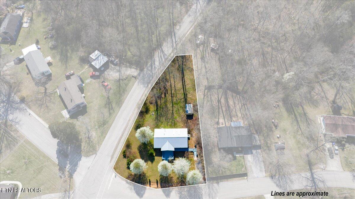 100 Houston Avenue Oak Ridge, TN 37830 - Photo 26 of 30 26-Aerial