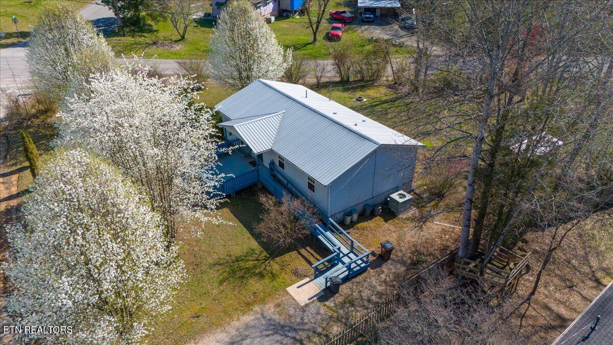100 Houston Avenue Oak Ridge, TN 37830 - Photo 27 of 30 27-Exterior