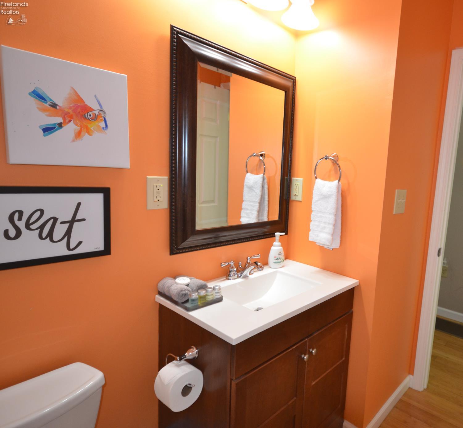 765 Riverside Drive Vermilion, OH 44089 - Photo 19 of 42 Gallery Image 19
