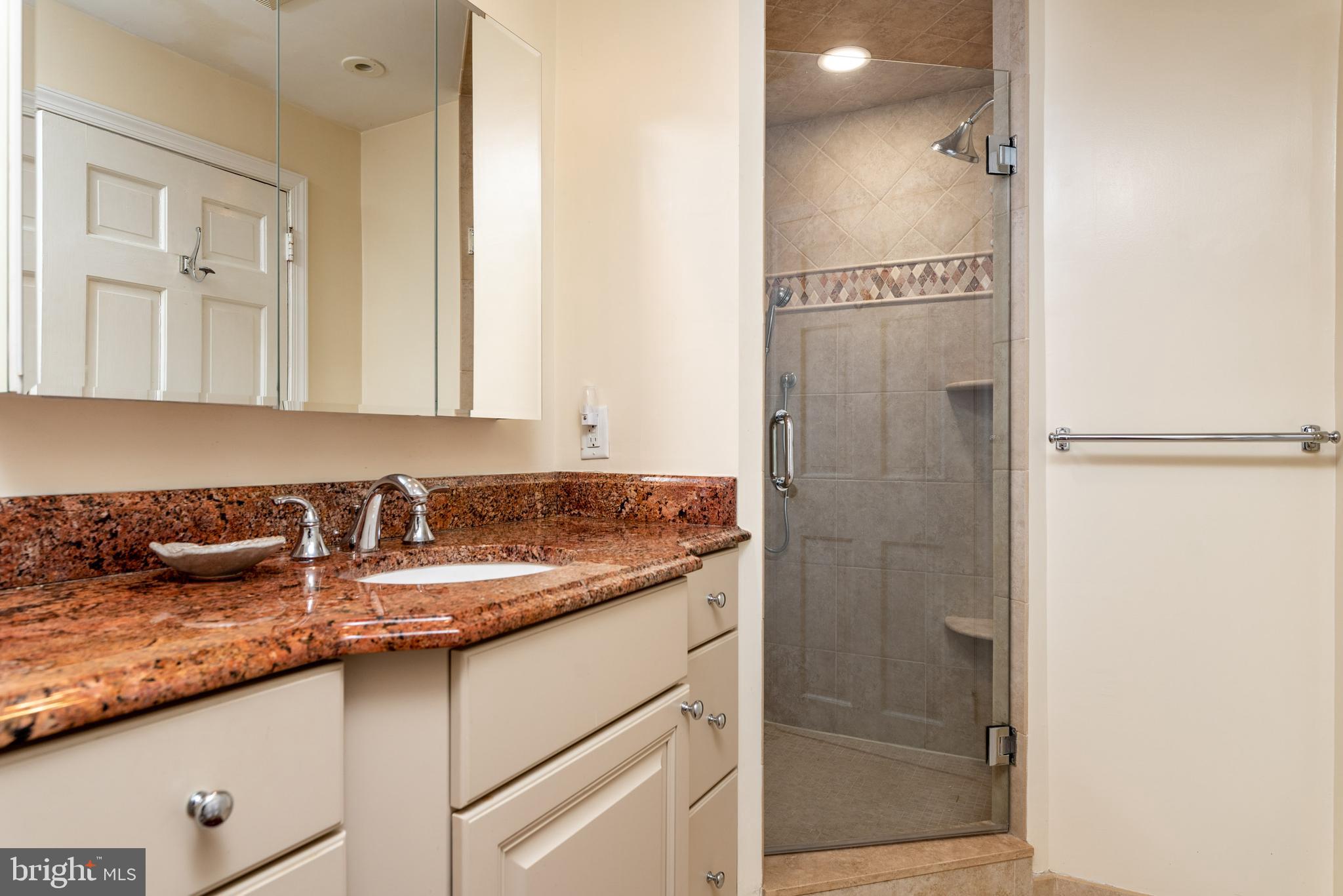 207 Atlee Road Wayne, PA 19087 - Photo 20 of 40 Gallery Image 20