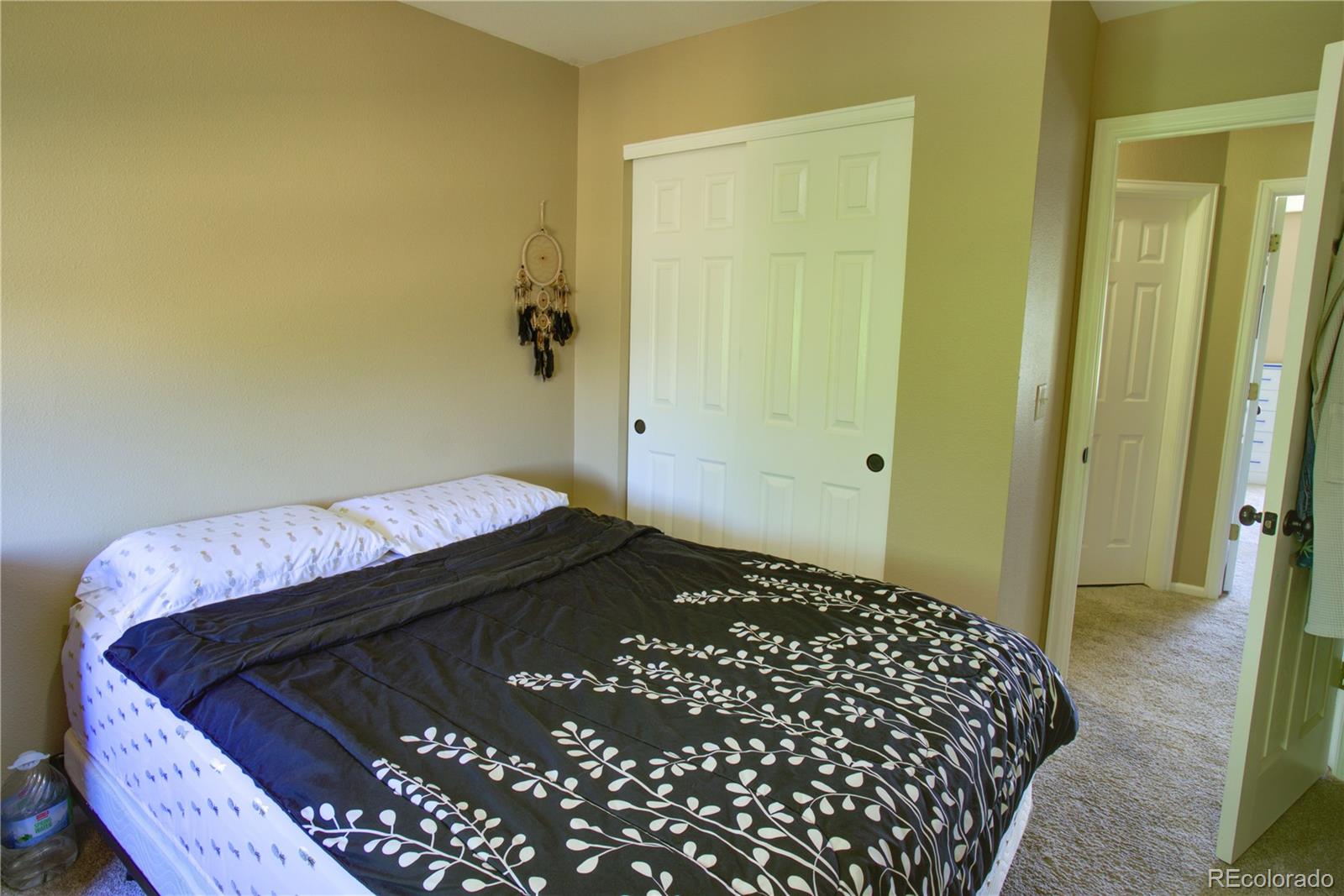 9765 Moss Rose Circle Highlands Ranch, CO 80129 - Photo 8 of 27