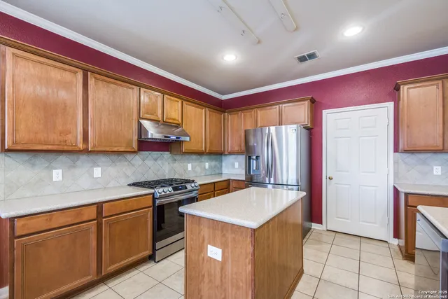 $2,850 | 503 Wildgrove Lane, San Antonio, TX 78258