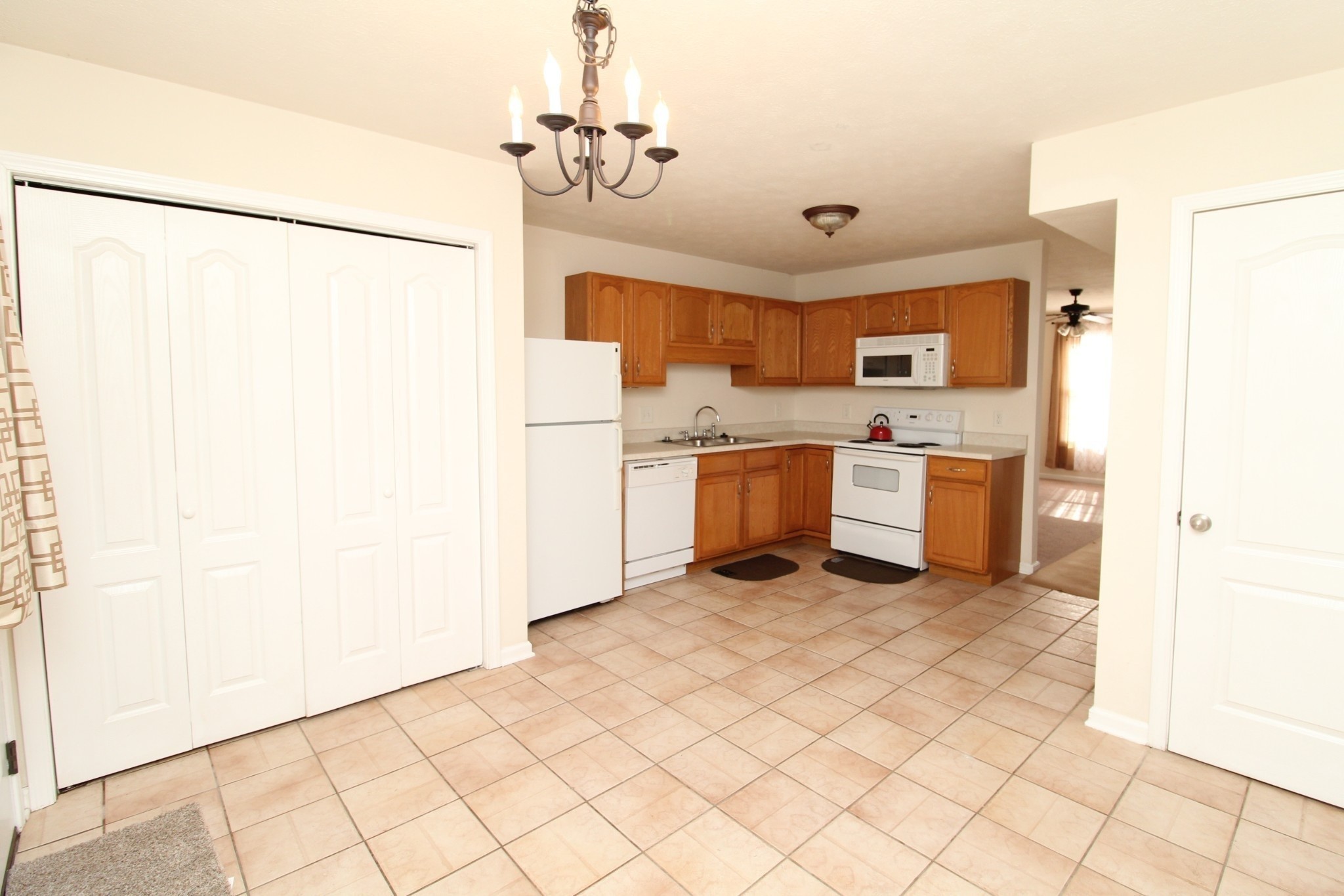 2300 Raleigh Court, Unit 3 Clarksville, TN 37043 - Photo 2 of 7
