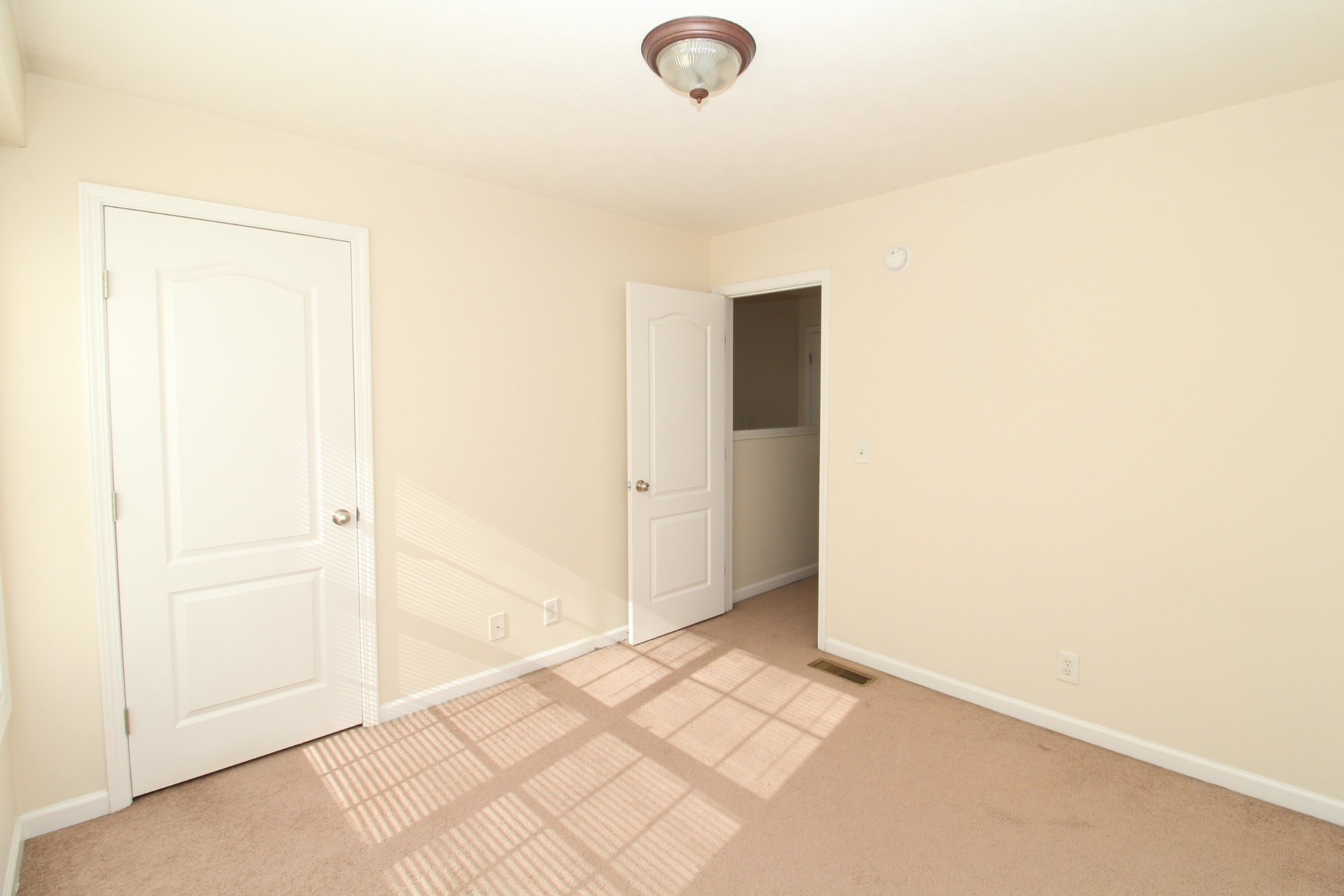 2300 Raleigh Court, Unit 3 Clarksville, TN 37043 - Photo 6 of 7