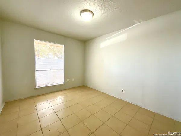 $1,099 | 7237 Glen Bay Drive, San Antonio, TX 78239