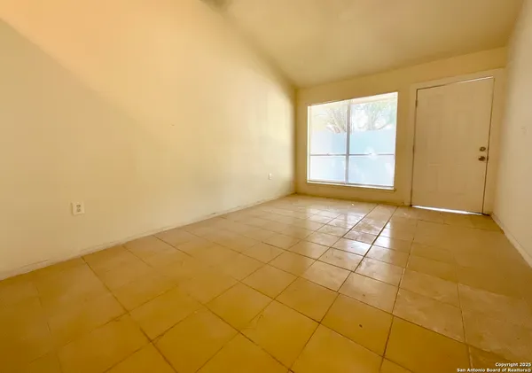 $1,099 | 7237 Glen Bay Drive, San Antonio, TX 78239