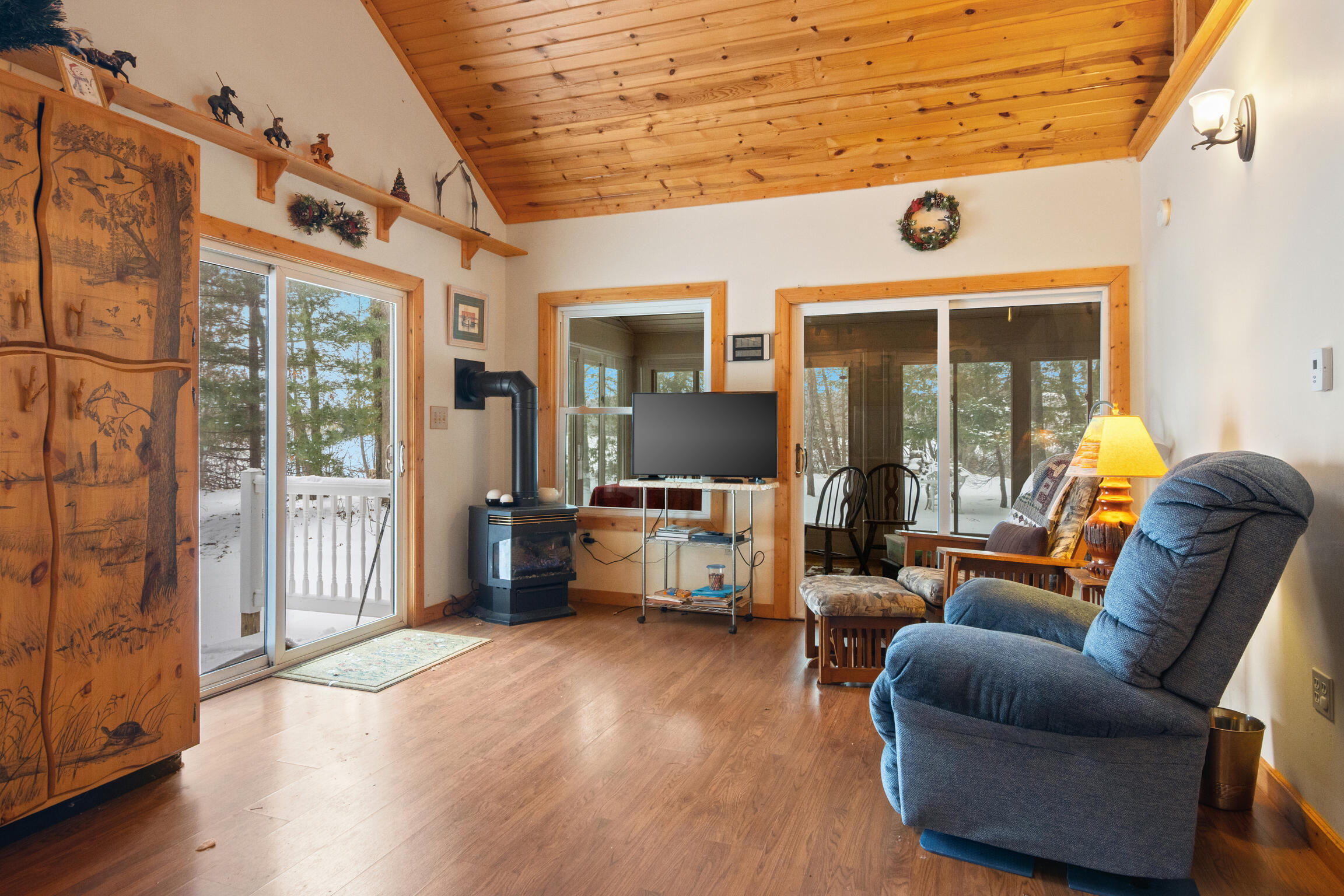 63 East Piney Road Manistee, MI 49660 - Photo 14 of 43 63