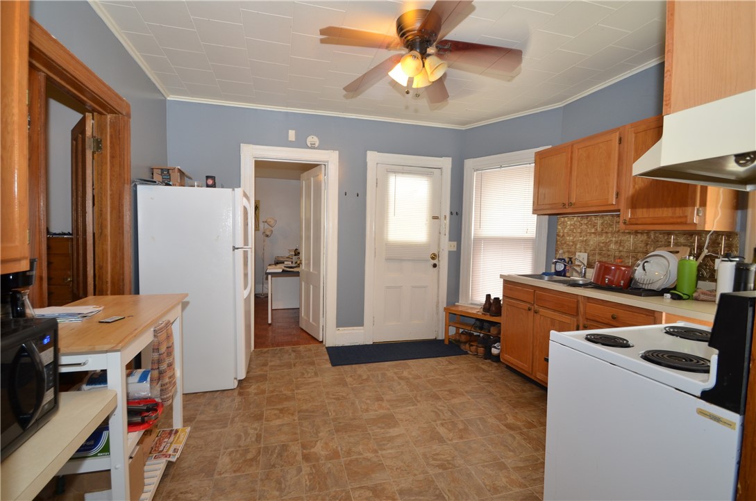 167 Rosedale Street Rochester, NY 14620 - Photo 12 of 46