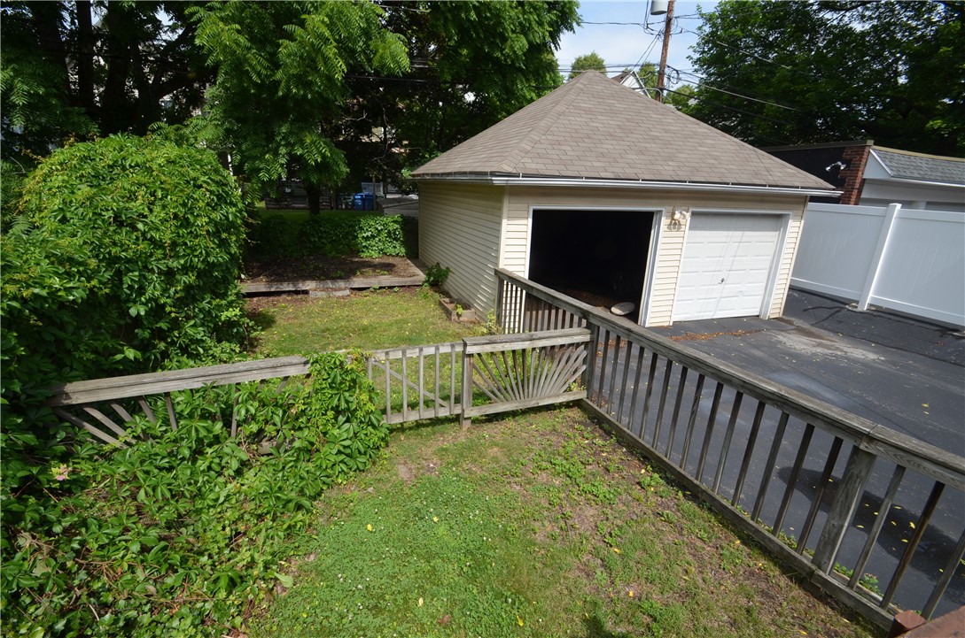 167 Rosedale Street Rochester, NY 14620 - Photo 6 of 46