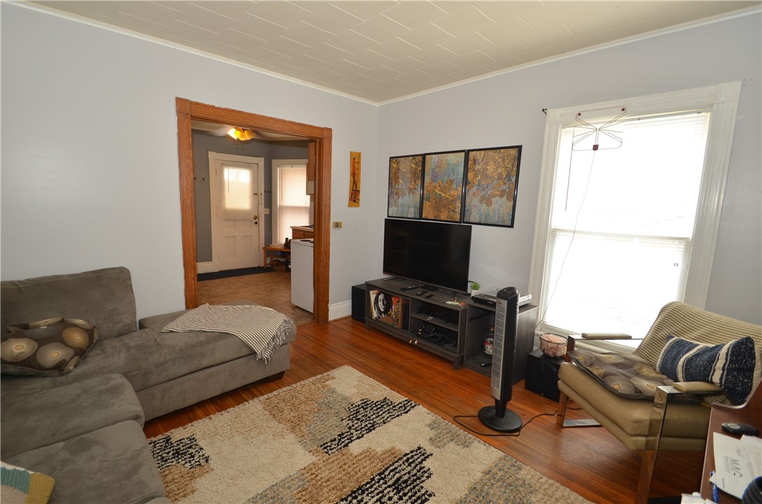 167 Rosedale Street Rochester, NY 14620 - Photo 9 of 46